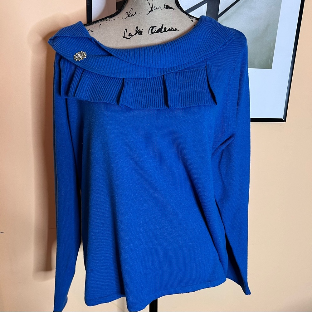 💚Salon Studio blue sweater